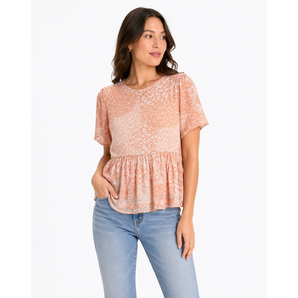 Studio B Peplum Top Women XL Peach Floral Short Sleeve Tiered Blouse Cottagecore